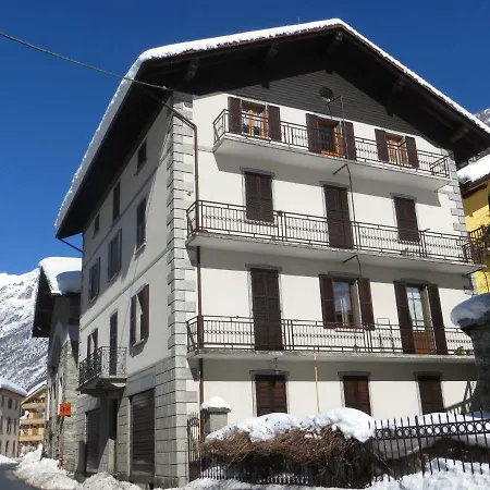 Mansarda In Valsesia Dom wakacyjny *