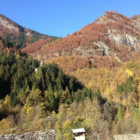 Mansarda In Valsesia Dom wakacyjny *